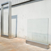 入場ゲートパーティション 入場ゲートパーティション